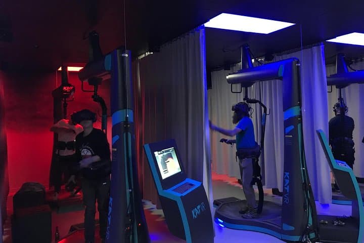 Wanaka VR Infinity Platform — 30-Min Classic Virtual Reality Experience