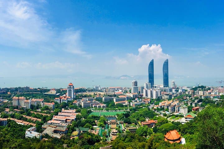Flexible Private Xiamen Layover Tour - Gulangyu, Nanputuo & Huli Fort with Meal photo 1