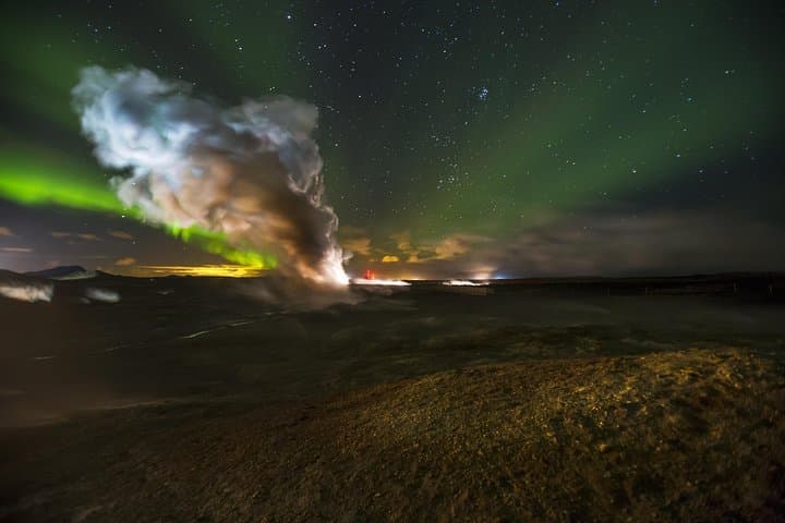 Private Jeep Northern Lights Hunt from Reykjavik photo 6