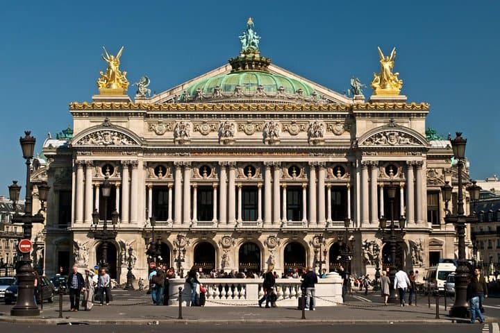 Private 10‑Hour Shore Excursion to Paris from Le Havre — Official Guide & Highlights photo 3