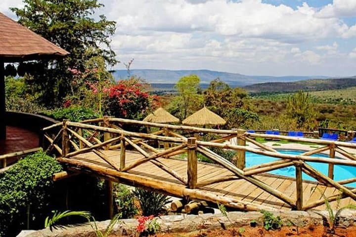5-Day Safari to Masai Mara, Lake Nakuru & Naivasha — Rift Valley Wildlife Expedition photo 4