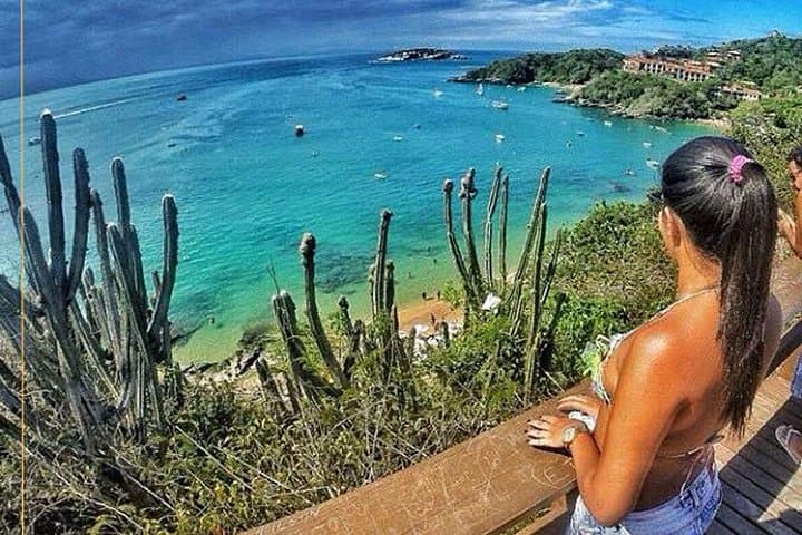One Day in Búzios: Boat Tour, Beaches & Lunch from Rio de Janeiro