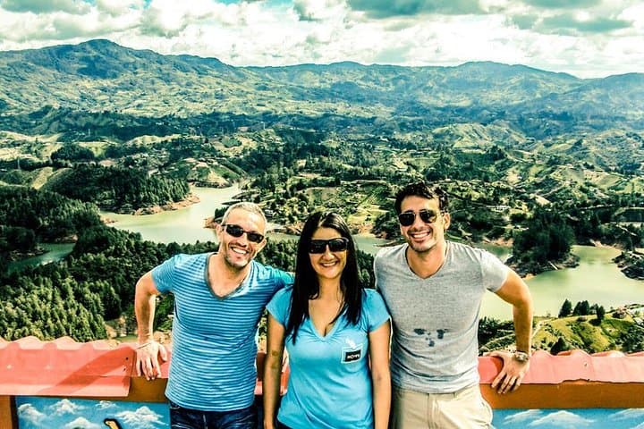 Guatape Day Trip: Piedra del Peñol, Coffee Farm & Lake Activities photo 3