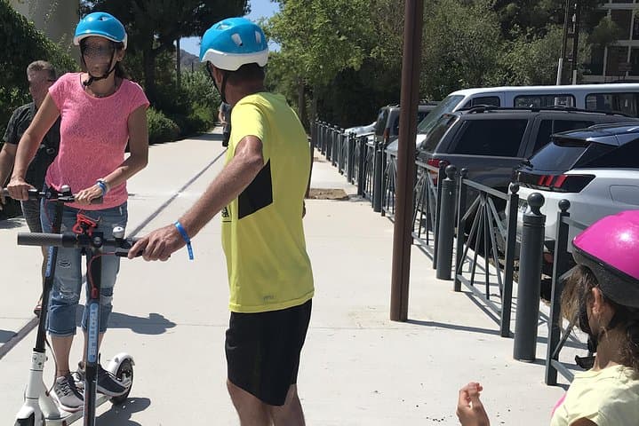 Electric Scooter Rental in La Ciotat — 24‑Hour Trottilib Scooter Guide photo 6