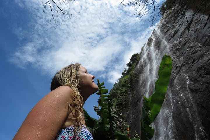 La Cascada Arcoiris: Coffee Farm & Rainbow Waterfall Tour in Jericó