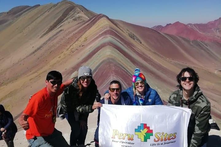 Day Trip to Rainbow Mountain (Vinicunca) and Red Valley — Private Tour from Cusco photo 2