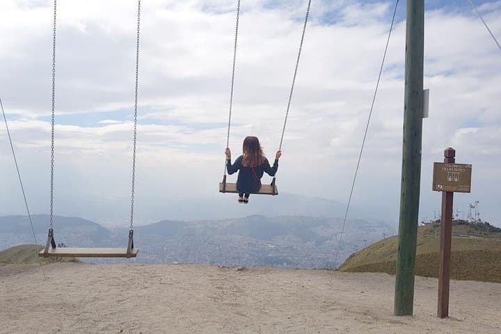 Quito Cable Car & Rucu Pichincha Trek: Cruz Loma to 4,784 m Summit photo 6