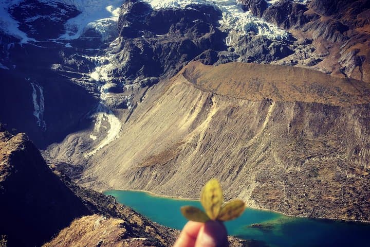 Humantay Lagoon: High-Altitude Hike to a Turquoise Andean Mirror