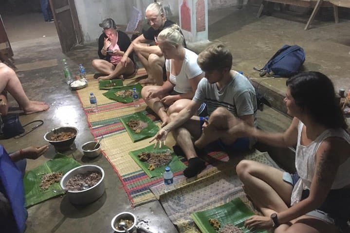 Jaffna Home Cooking Class: Learn Mutton Curry & Pittu in a Local Kitchen
