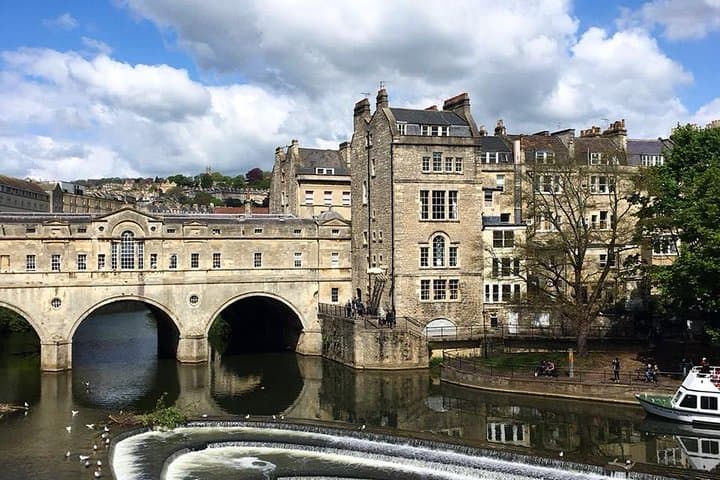 Private Blue Badge Walking Tour of Bath — 2‑Hour Historic City Walk photo 1