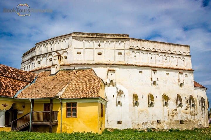 4-Day Private Transylvania Tour: Peles, Bran, Sighisoara & Transfagarasan photo 4