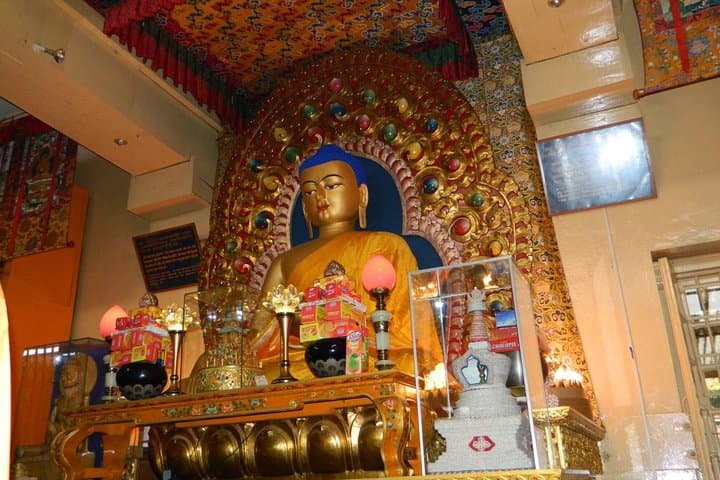 Dharamshala Full-Day Customizable Sightseeing Tour — Tsuglagkhang, Bhagsunag & Naddi Viewpoint photo 3