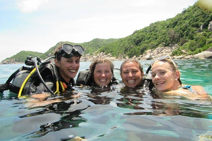 Discover Scuba Diving in Bophut (Koh Samui): PADI Introductory Dives to 12m photo 4