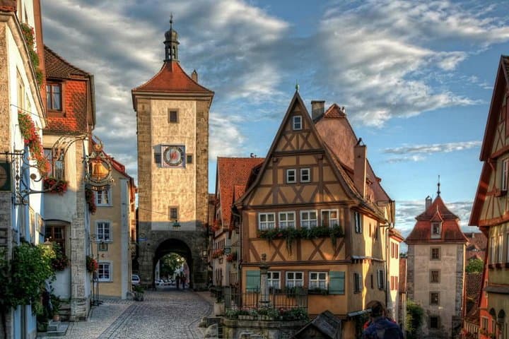 Frankfurt Super Saver — Neuschwanstein Castle & Rothenburg Day Trip photo 4