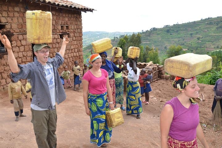 Hands-On Traditional Construction Workshop in Rural Rwanda photo 6