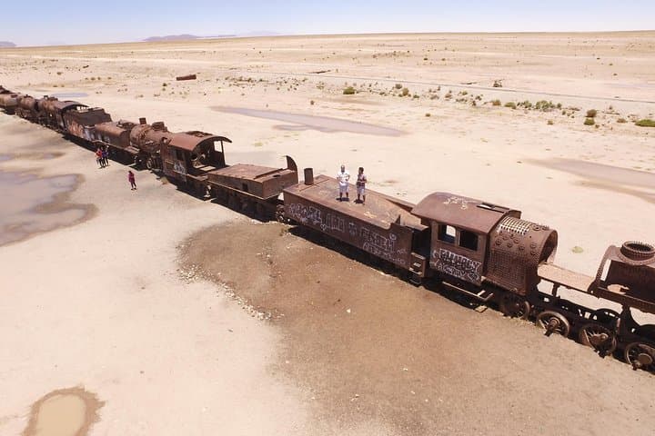 Full-Day Uyuni Salt Flats Tour: Isla Incahuasi, Train Cemetery & Sunset photo 3