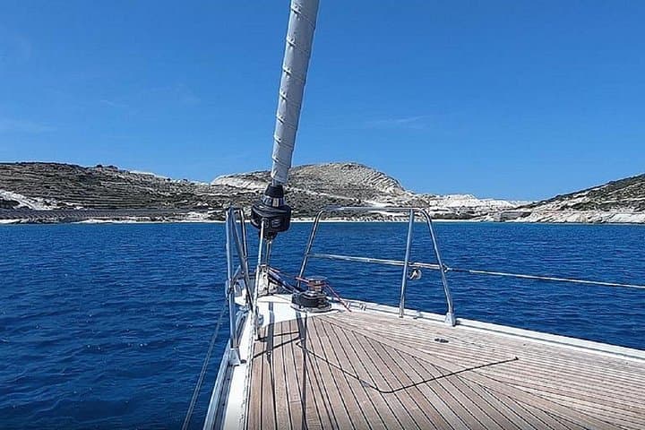 Sail to Dia Island from Heraklion — SUP, Snorkel and Seafood Lunch aboard a Bavaria 51 photo 4