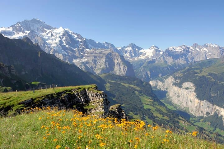 Zurich to Grindelwald & Interlaken Day Trip — Bernese Oberland Alpine Views photo 5