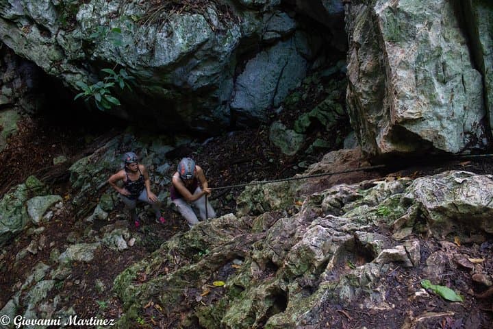 Exploring Crystal Cave and Blue Hole National Park: A Day Trip from San Ignacio photo 4