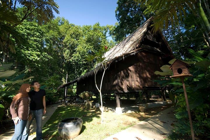 Explore FRIM: Rainforest Walks, Arboretum & Bamboo Gardens Near Kuala Lumpur photo 2