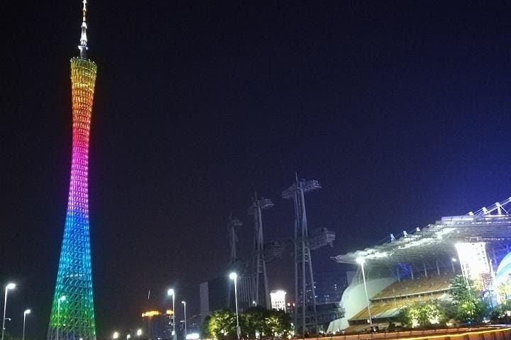 Guangzhou Night: Cantonese Dim Sum and Pearl River VIP Cruise photo 3