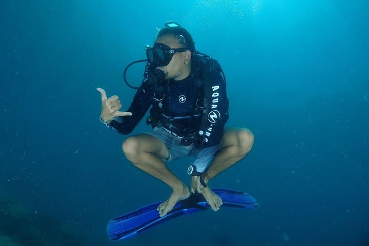 Koh Samui PADI Advanced Open Water: Deep, Navigation & Elective Adventure Dives photo 2