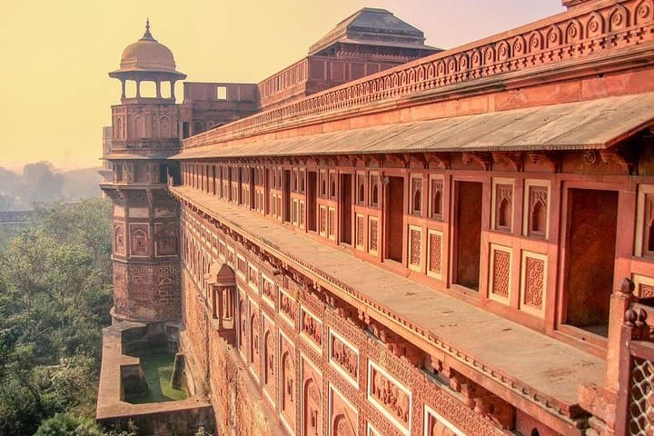 Taj Mahal Group Tour from Delhi — Full-Day Guided Visit to Agra photo 4