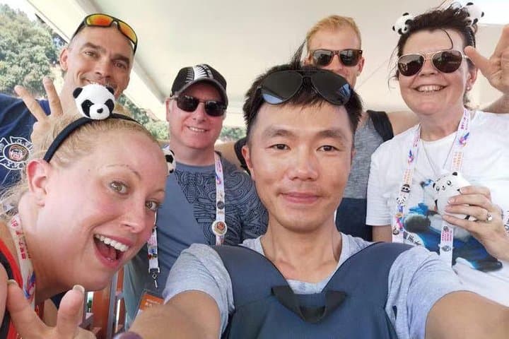 Chengdu Private Day Tour: Panda Base Morning & Leshan Giant Buddha Boat Experience photo 4