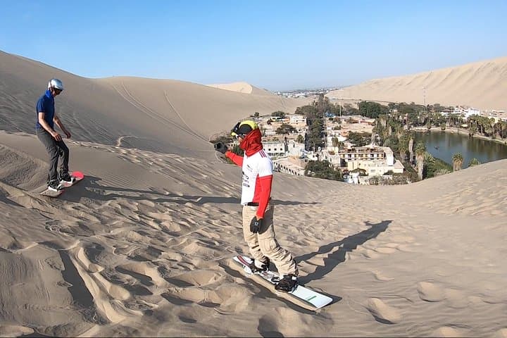Huacachina Sandboard & Sandski Adventure: Pro Lessons and Dune Buggy Rides in Ica photo 4