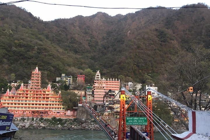 Haridwar to Rishikesh Day Tour: Ganges Aarti, Temples & Yoga Centers