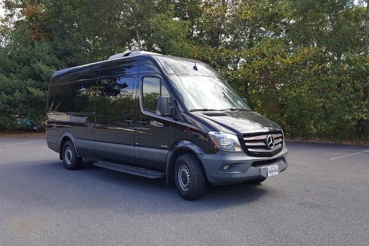 Private Mercedes Sprinter Washington DC Tour — Custom Day or Night City Experience photo 2