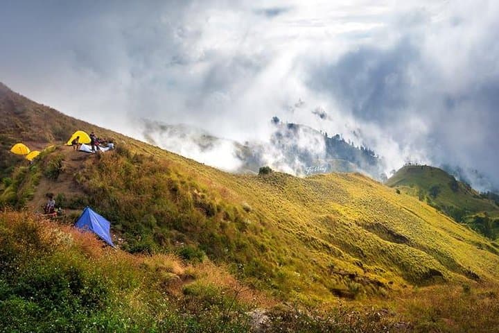 Complete Mt Rinjani 3-Day Summit Trek: Crater Rim, Segara Anak & Hot Springs photo 5