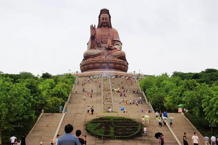 Xiqiao (Big Buddha) Mountain Private Day Tour — Martial Arts, Sky Lake & Village Cycling
