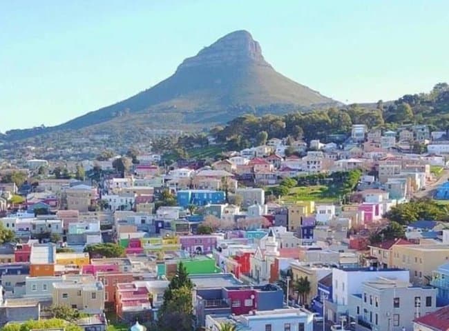 Cape Town Private City Tour — Table Mountain, Bo-Kaap & Robben Island Views photo 2