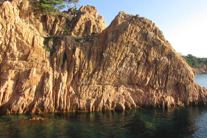 Coastal Via Ferrata Cala del Molí — Cliff Route on the Costa Brava