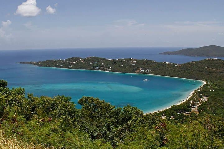 Magens Bay and Mountain Top: St. Thomas Island Beach Tour with Local Taxi Guide