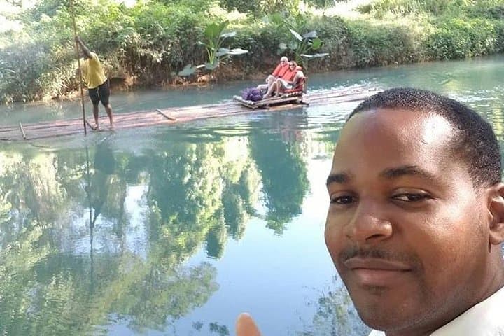 Martha Brae Rafting and Dunn’s River Falls Day Tour from Montego Bay photo 4