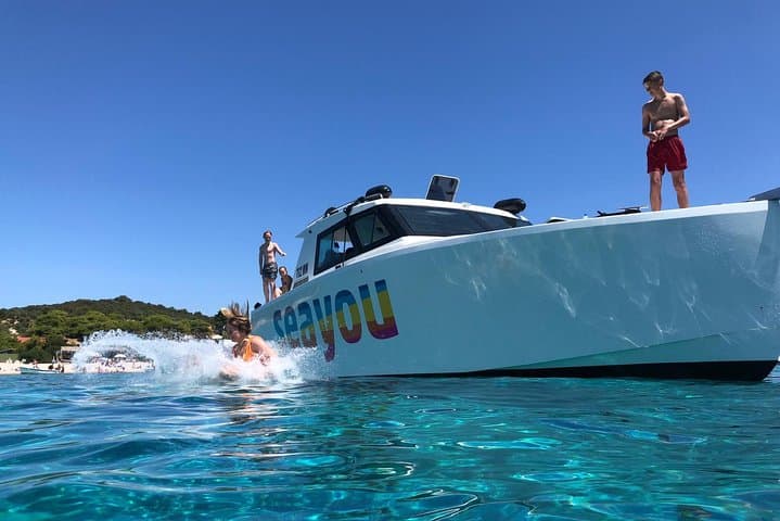 Private Luxury Boat Tour from Split: Blue Cave, Hvar & Pakleni Islands photo 2