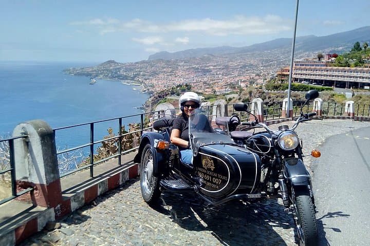Madeira Sidecar Adventure on the Old West Road: Cabo Girão & Câmara de Lobos photo 3