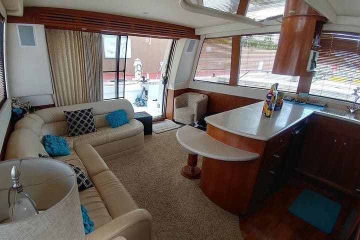 Playa Mujeres Yacht Charter — 4-Hour CA55 Private Cruise with Food & Drinks photo 3