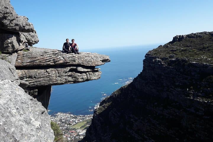 Morning Hike: Table Mountain via Kasteels Poort (Pipe Track to Upper Cable Car)