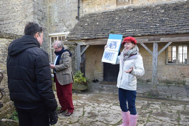 Private Black Taxi Downton Abbey Day Tour from London – Cotswolds Filming Locations photo 4