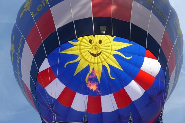 Sunrise Hot Air Balloon Over Château de Chenonceau — Loire Valley Balloon Ride photo 4