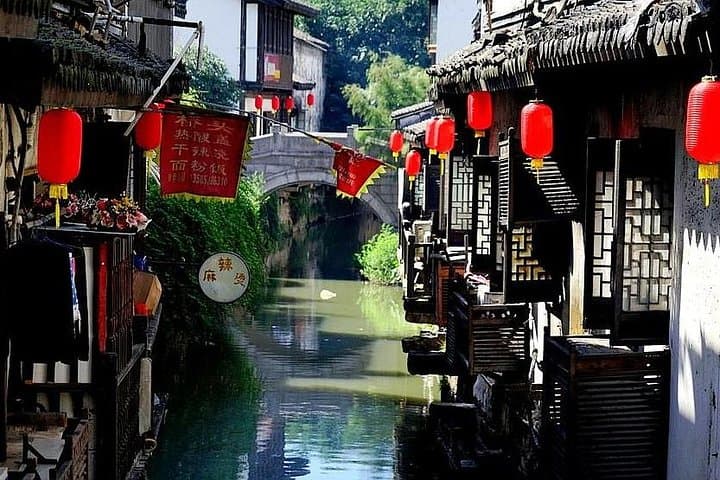 Shanghai Layover: Private Half-Day Tour to Nanxiang Ancient Water Town photo 3