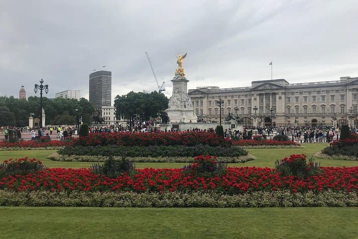Private Day Tours in London: Full-Day Custom London Sightseeing Tour photo 1