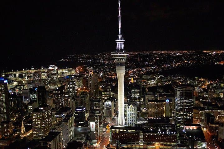 Half-Day Auckland City Tour: Mount Eden, Viaduct & North Head Views