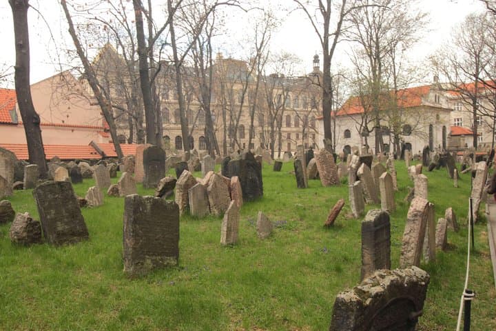 Prague Jewish Quarter Private Walking Tour: 3-Hour Guided Heritage Experience photo 5