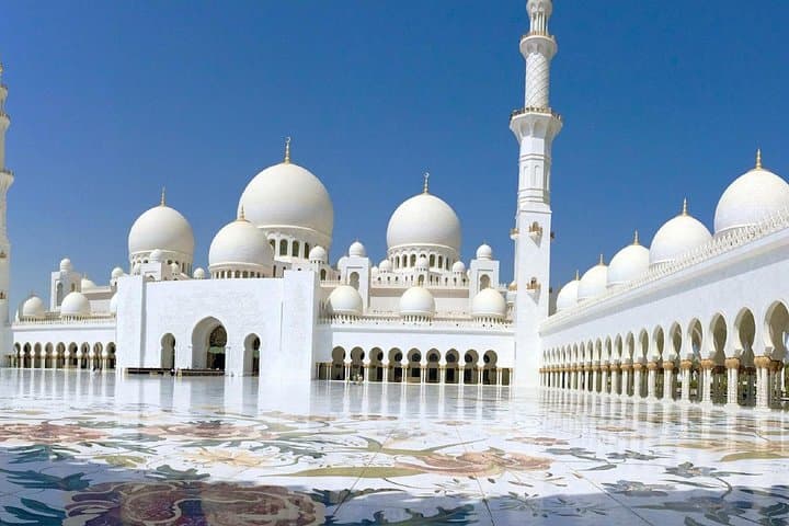 Private Abu Dhabi City Tour with Ferrari World — Grand Mosque, Corniche & Yas Island photo 1