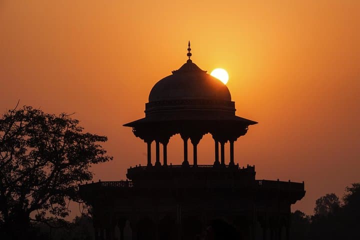 Taj Mahal Sunrise Private Car Tour from Delhi photo 6