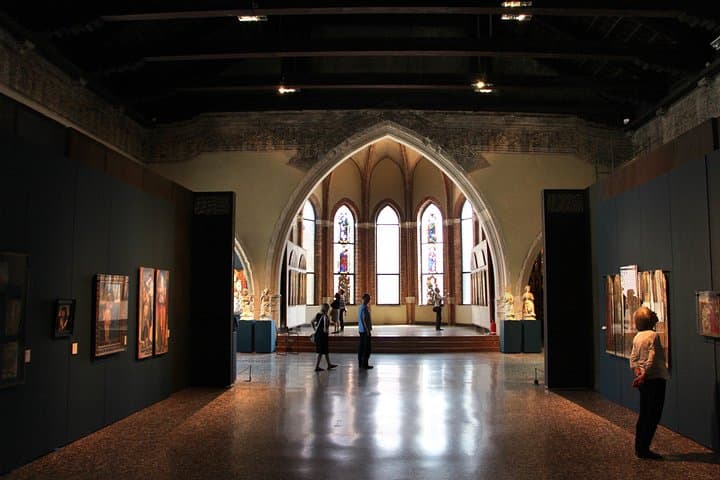 Private Tour of Venice Accademia Gallery and Dorsoduro photo 2